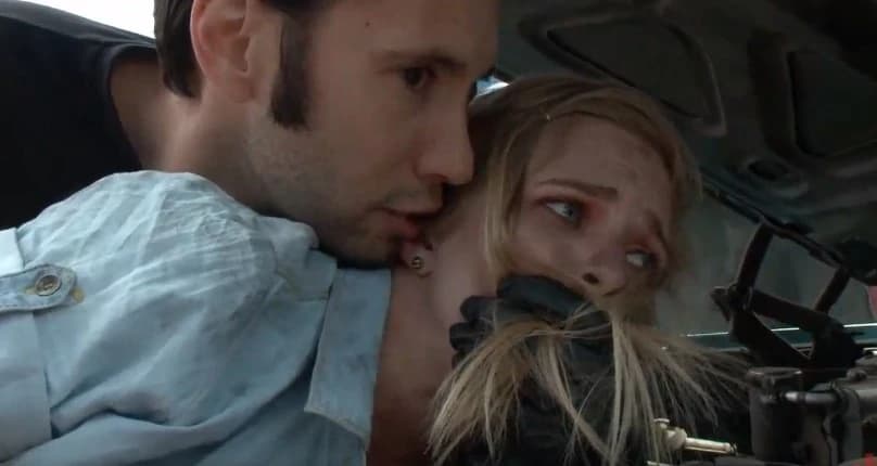The owner of the car shop forced the blonde in the ass