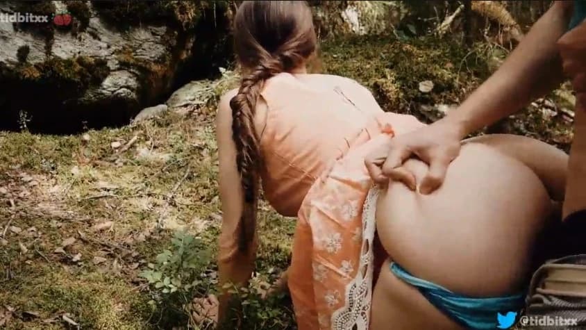 Public fuck in the forest with the Instagram model